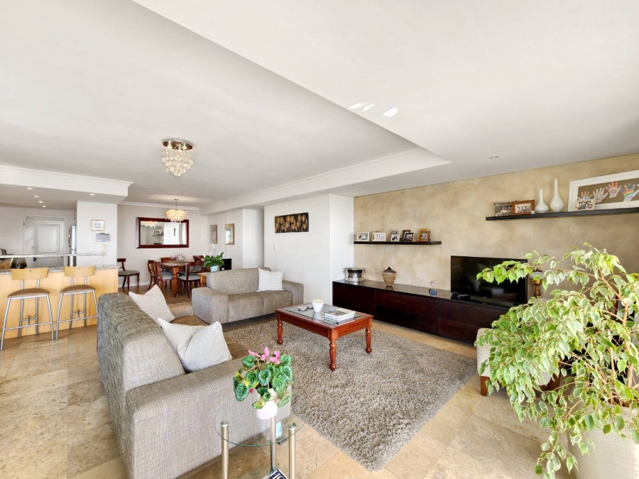 3 Bedroom Property for Sale in Sea Point Western Cape